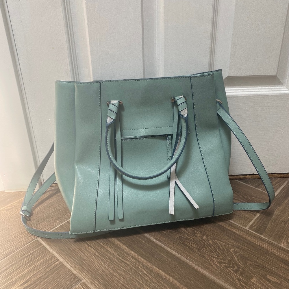 Danielle Nicole Everly Tote